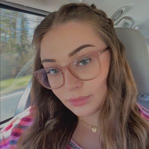 Meet your Posher, Madisyn